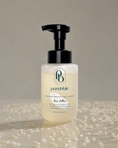 Load image into Gallery viewer, Hydration Boost Facial Cleanser